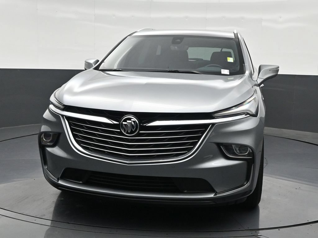 Used 2024 Buick Enclave Essence w/ Technology Package FWD image 9