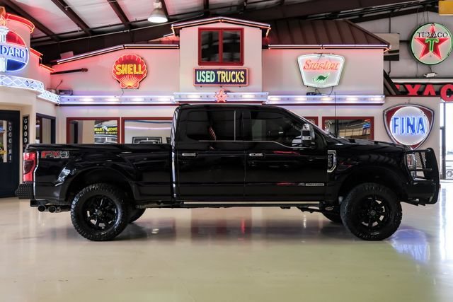 Used 2020 Ford F250 Platinum w/ FX4 Off-Road Package AWD/4WD image 10