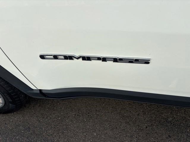 Used 2021 Jeep Compass Limited AWD/4WD image 46