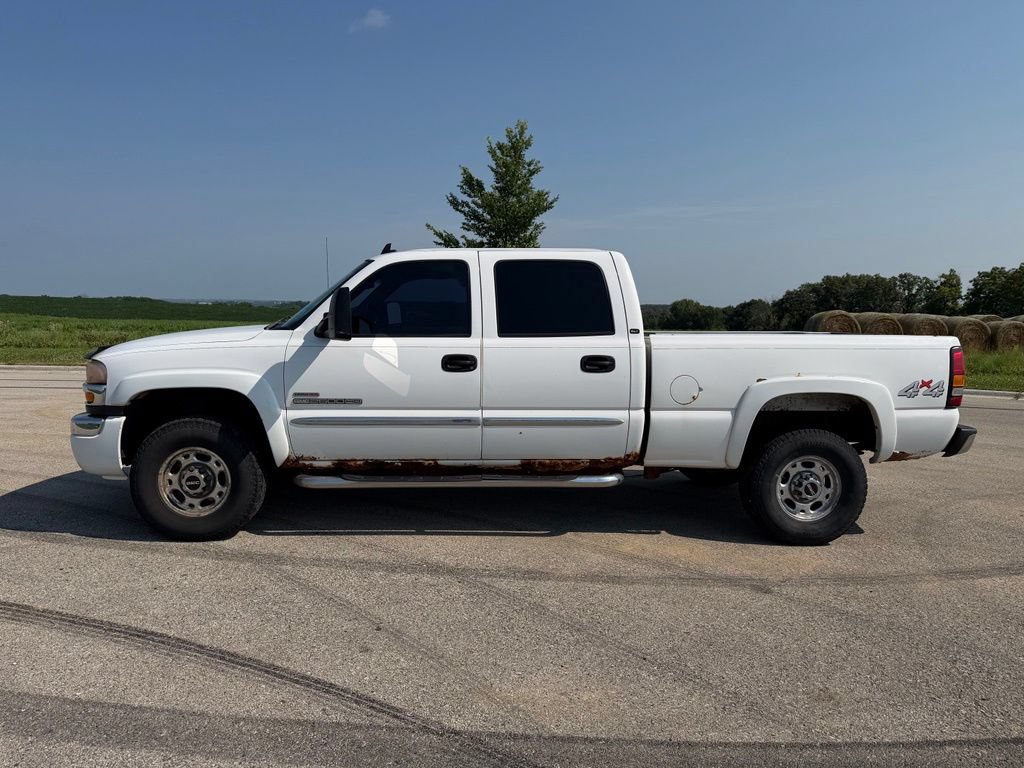 Used 2006 GMC Sierra 2500 SLT w/ Heavy-Duty Power Package AWD/4WD image 10