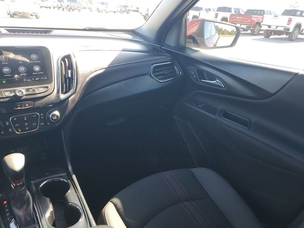 Used 2023 Chevrolet Equinox RS image 11