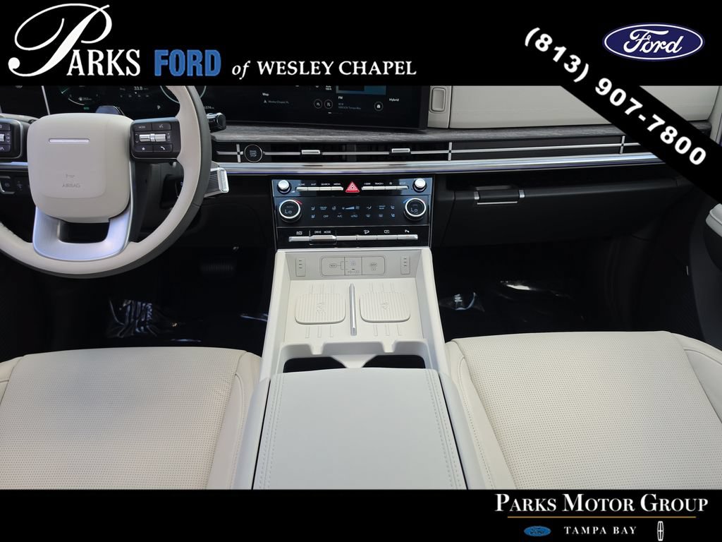 Used 2026 Hyundai Santa Fe Calligraphy FWD image 14