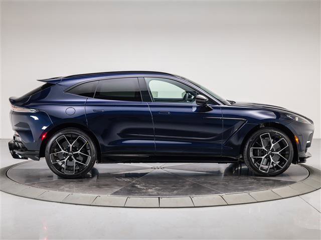 New 2026 Aston Martin DBX 707 image 14