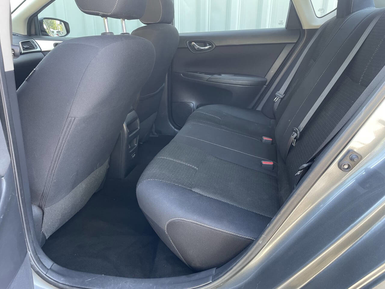 Used 2017 Nissan Sentra S image 11