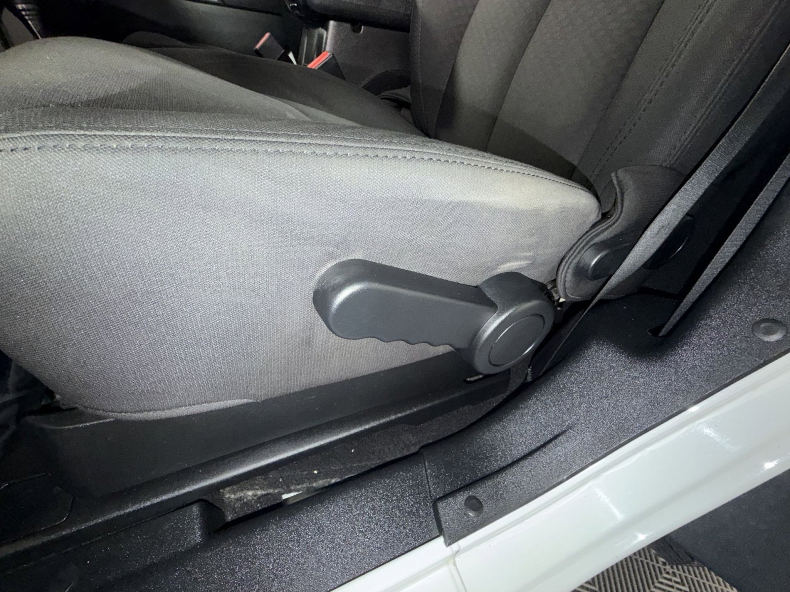 Used 2016 Jeep Wrangler Sport w/ Connectivity Group image 14