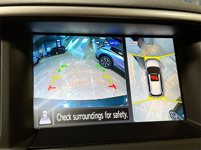 Used 2020 Nissan Pathfinder SL image 16