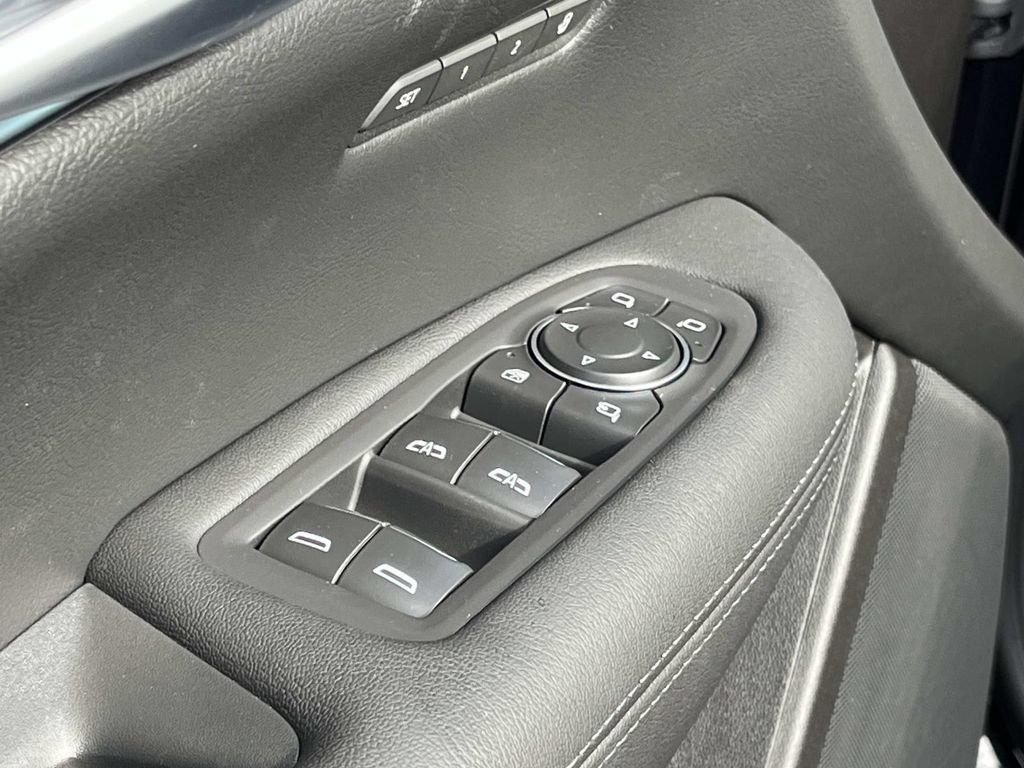 New 2026 Cadillac XT5 Premium Luxury w/ Driver Assist Package FWD image 25
