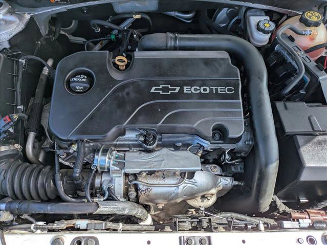 Used 2018 Chevrolet Malibu LT FWD image 23