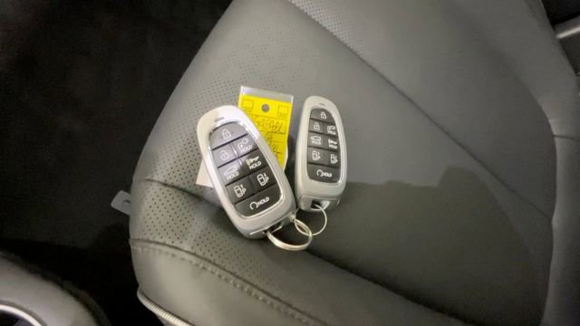 Used 2024 Hyundai Ioniq 5 Limited AWD/4WD image 26