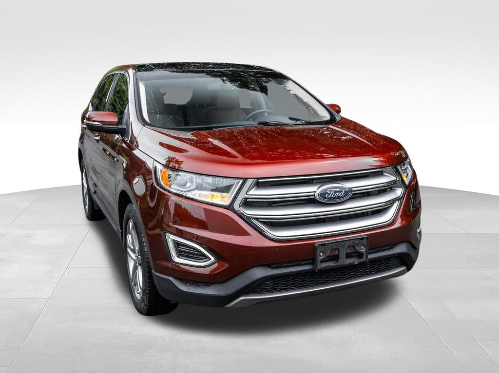 Used 2016 Ford Edge Titanium w/ Equipment Group 301A AWD/4WD image 11