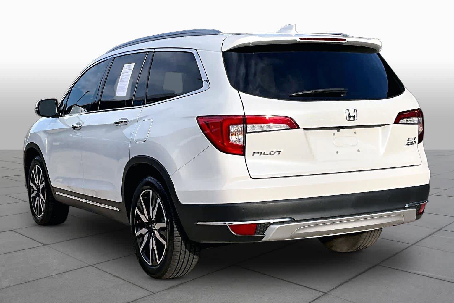 Used 2021 Honda Pilot Elite image 12