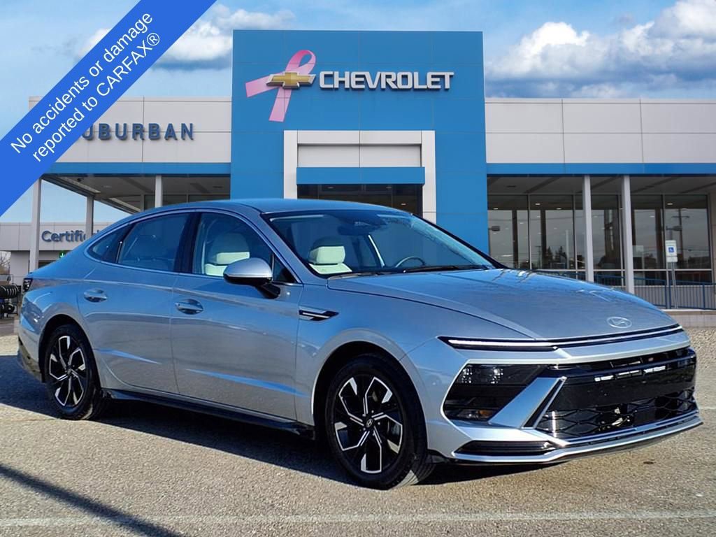 Used 2024 Hyundai Sonata SEL image 3