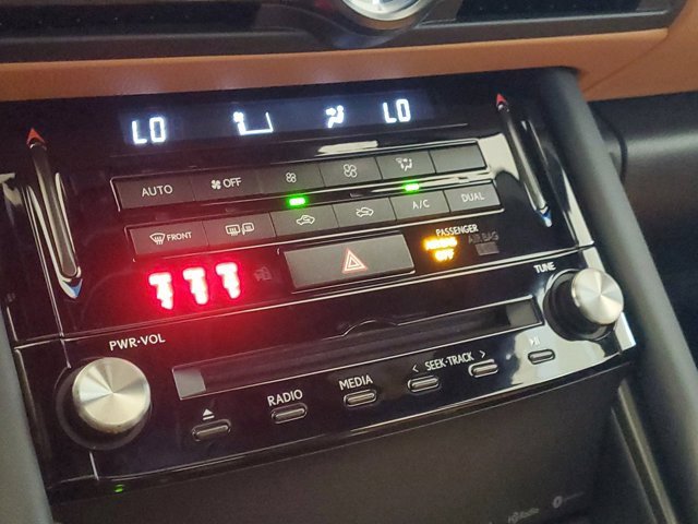 Used 2023 Lexus IS 300 w/ Comfort Package image 32
