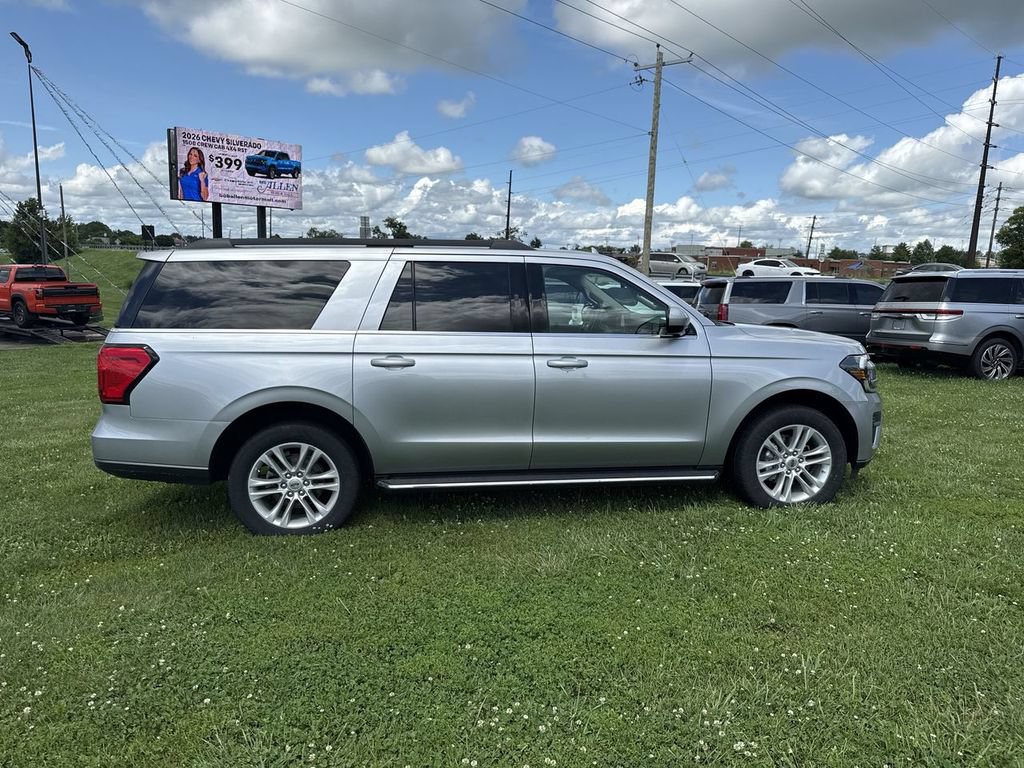 Used 2022 Ford Expedition Max XLT AWD/4WD image 14