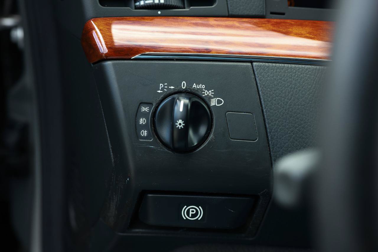 Used 2004 Mercedes-Benz S 430 image 40