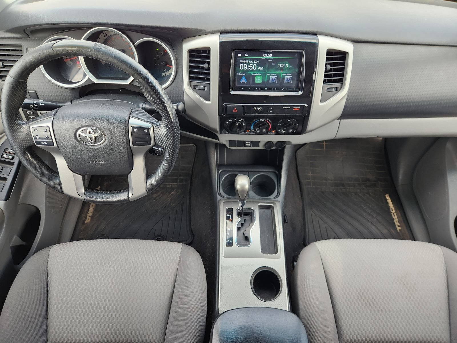 Used 2013 Toyota Tacoma PreRunner RWD image 28