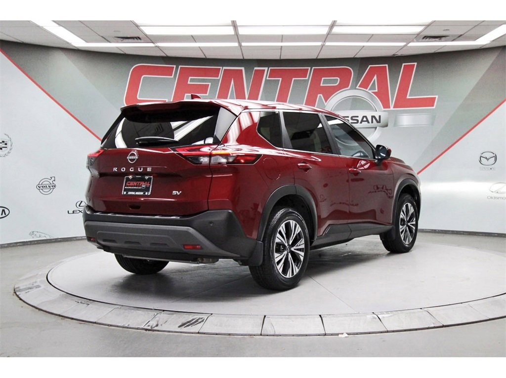 Used 2023 Nissan Rogue SV image 5