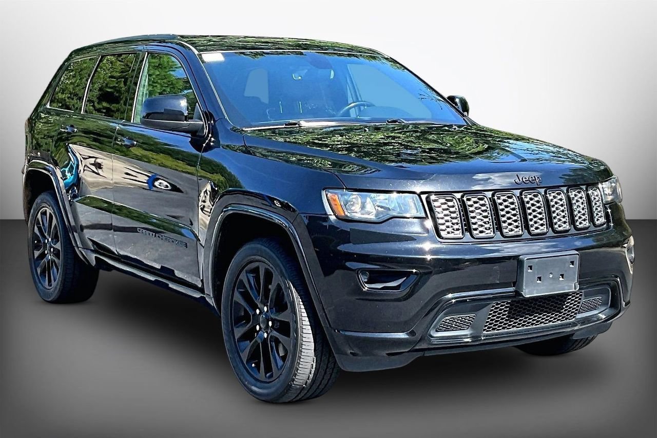 Certified 2020 Jeep Grand Cherokee Altitude AWD/4WD image 2
