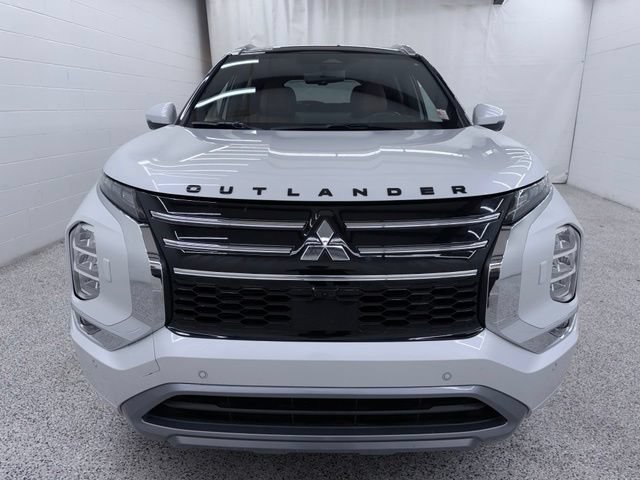 Used 2025 Mitsubishi Outlander SEL AWD/4WD image 6