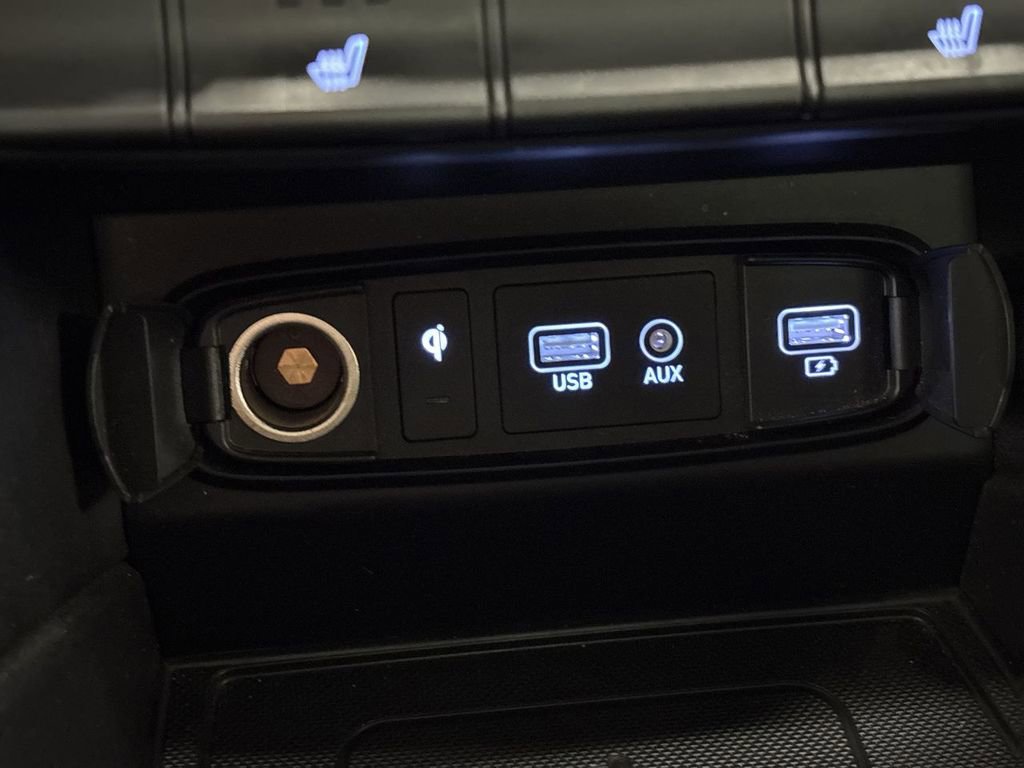 Used 2020 Hyundai Santa Fe SEL w/ Convenience + Premium Package image 61