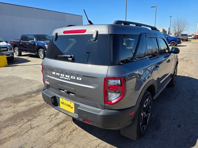 Used 2023 Ford Bronco Sport Outer Banks w/ Tech Package AWD/4WD image 9