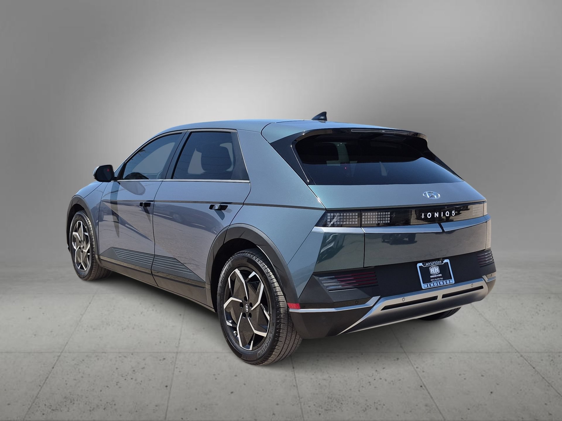 Certified 2024 Hyundai Ioniq 5 SEL RWD image 6