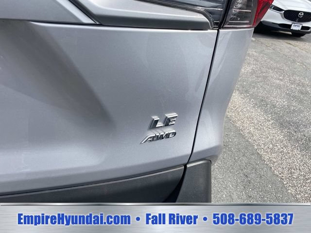 Used 2023 Toyota RAV4 LE AWD/4WD image 5