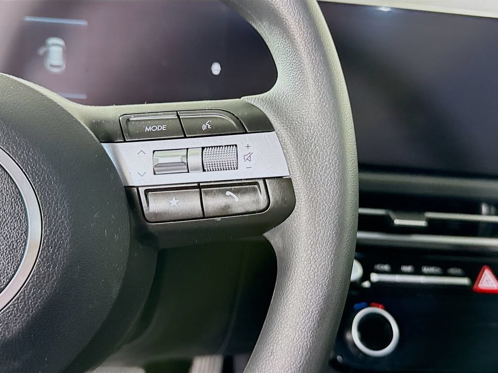 Certified 2025 Hyundai Tucson SEL FWD image 19