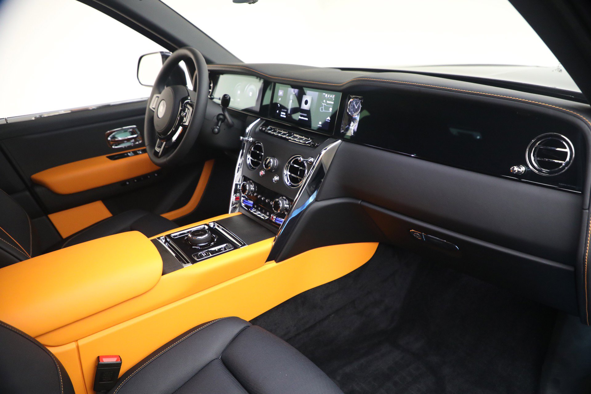 New 2026 Rolls-Royce Cullinan image 19