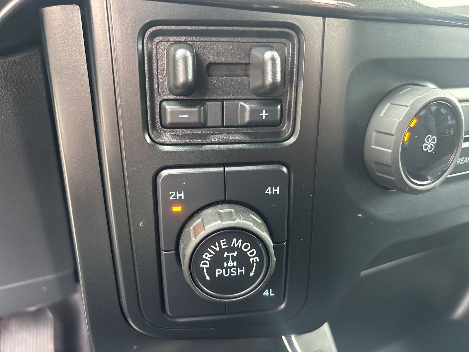 Used 2023 Ford F150 XL w/ STX Appearance Package image 23