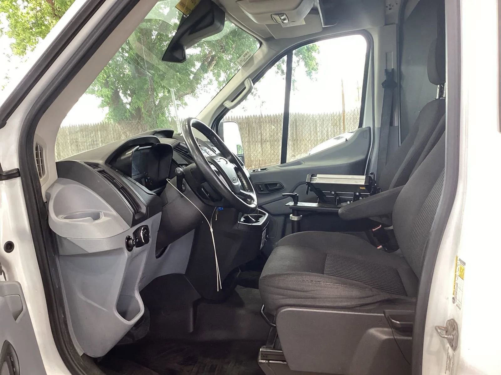 Used 2015 Ford Transit 150 148 Medium Roof RWD image 6