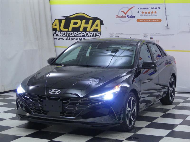 Used 2022 Hyundai Elantra Limited image 4