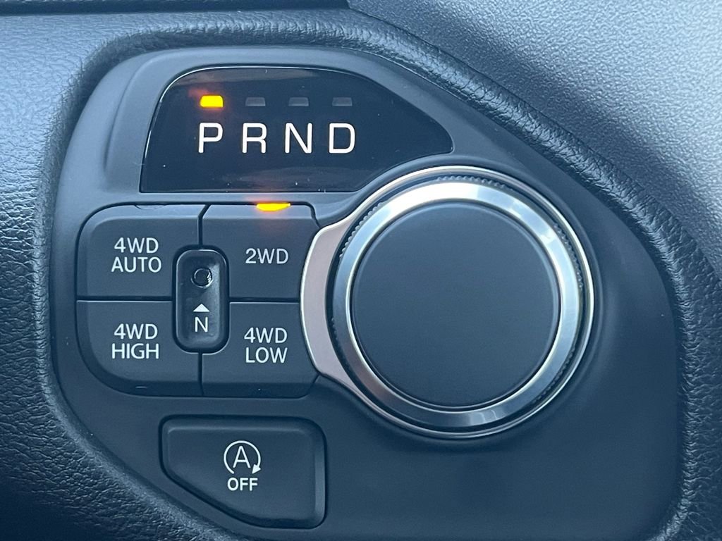 New 2026 RAM 1500 4x4 Crew Cab image 10