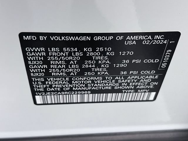 Certified 2024 Volkswagen Atlas Cross Sport SE w/ Panoramic Sunroof Package FWD image 30