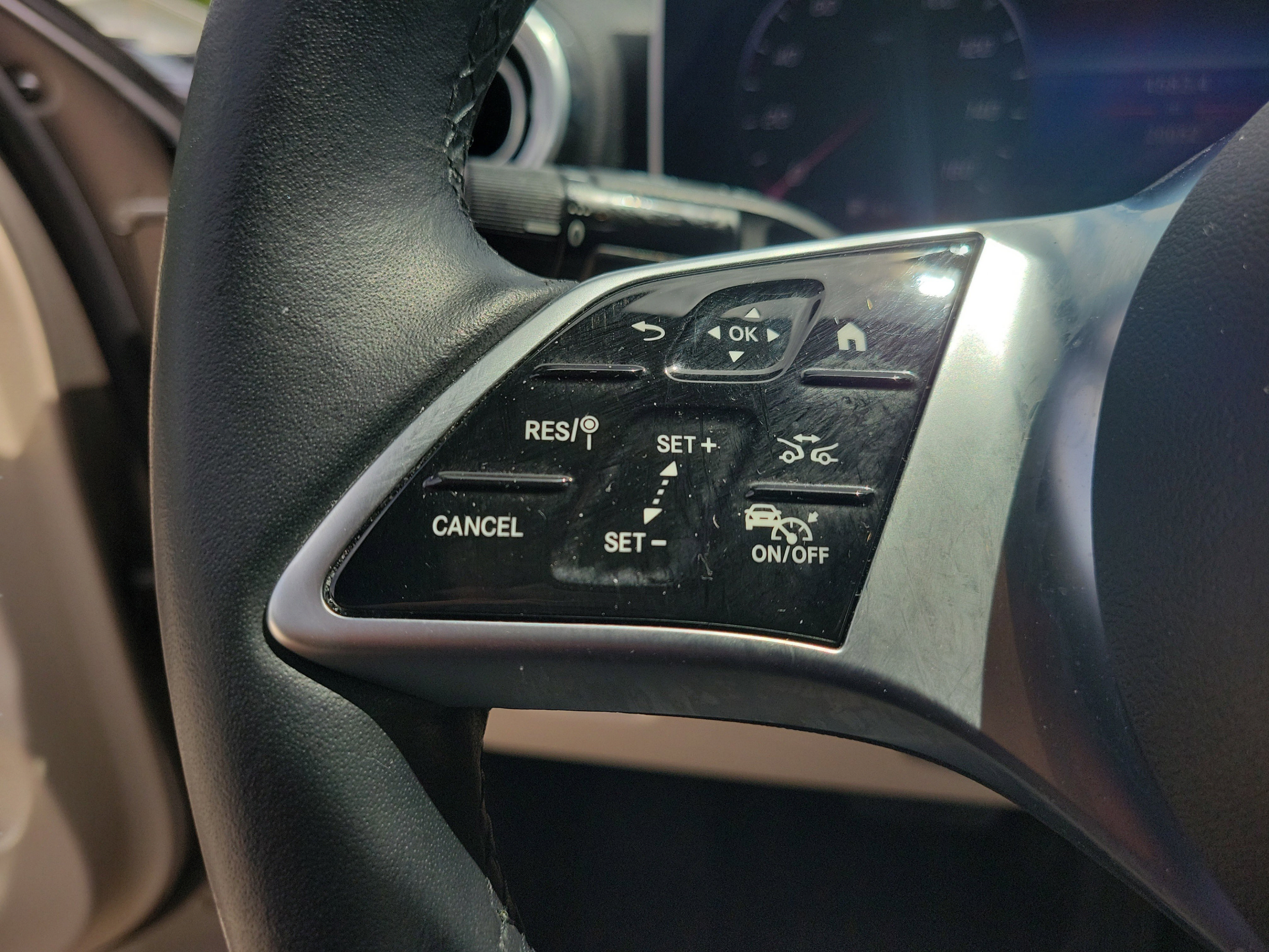 Certified 2023 Mercedes-Benz C 300 Sedan image 23