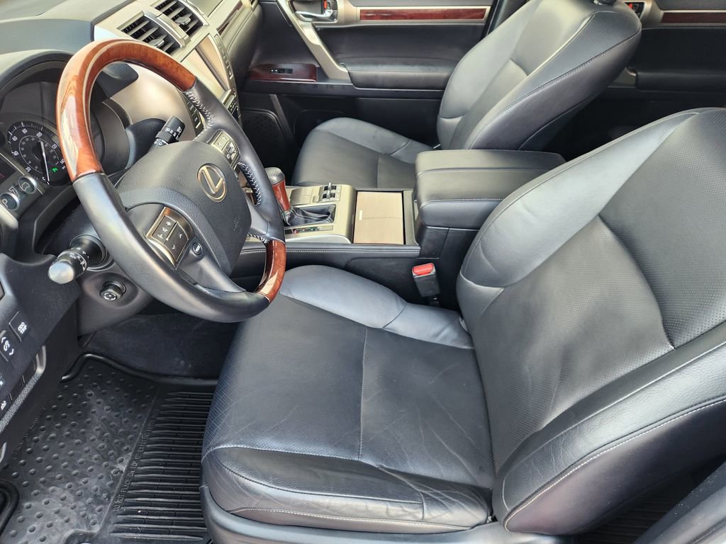 Used 2017 Lexus GX 460 Premium AWD/4WD image 13
