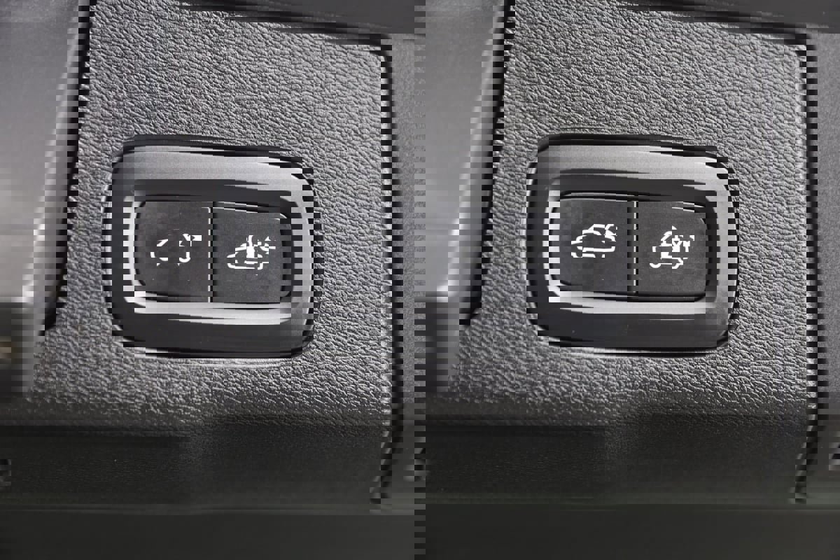 Used 2023 Volvo XC60 B5 Plus w/ Climate Package image 49