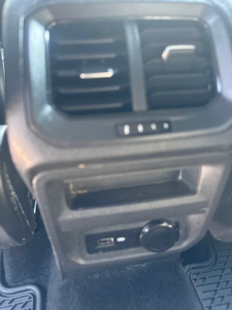 Used 2020 Volkswagen Tiguan SEL Premium R-Line w/ 3rd Row Seat Package AWD/4WD image 18