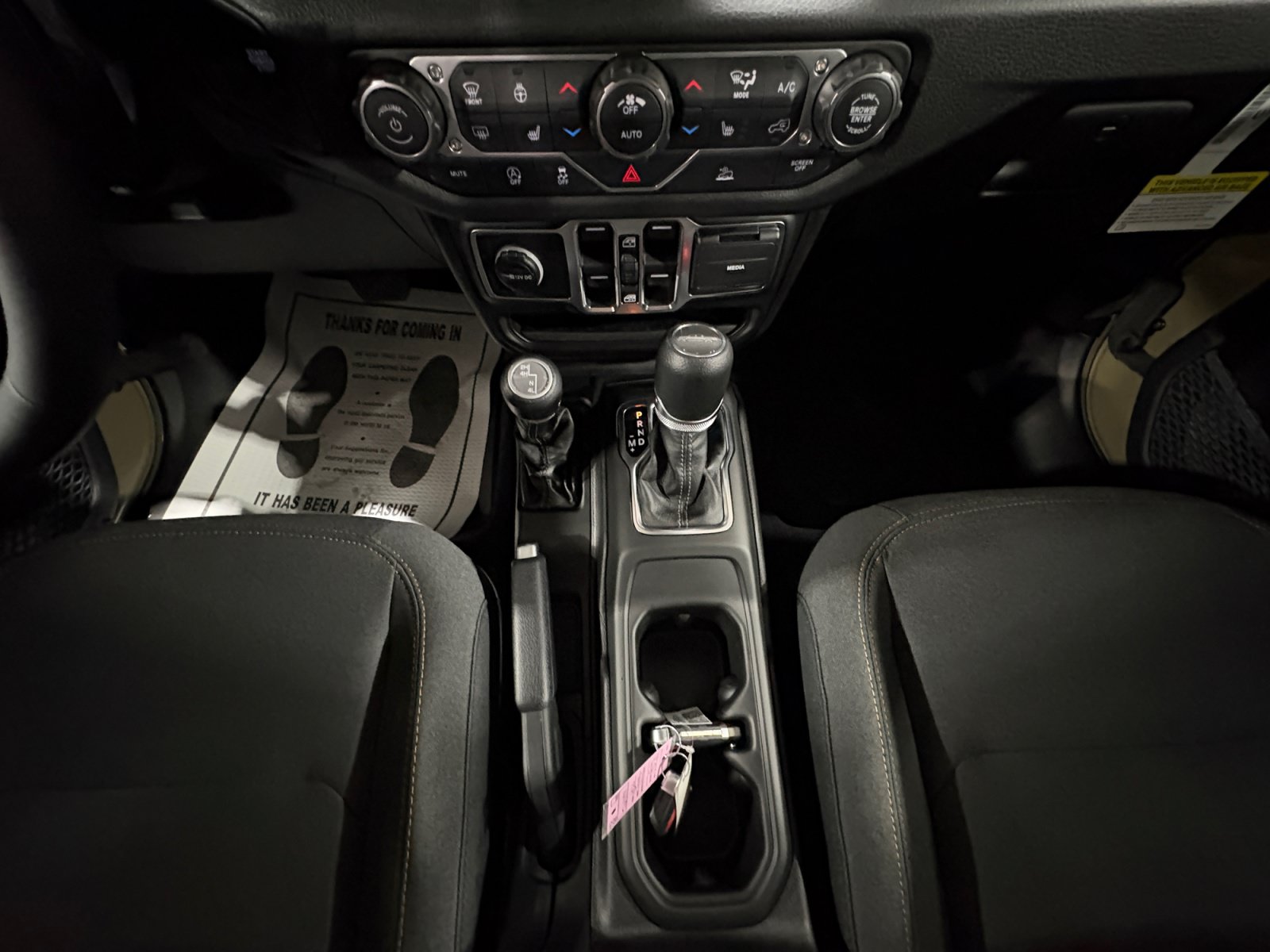 New 2026 Jeep Gladiator Sport image 11