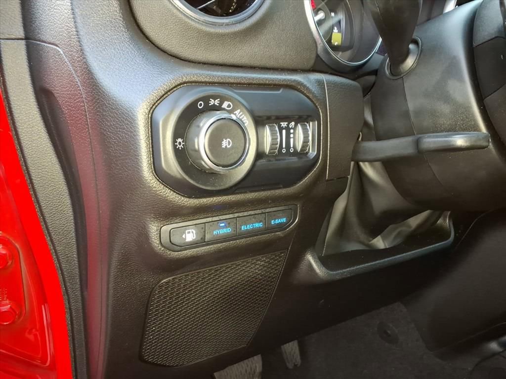 Used 2022 Jeep Wrangler Unlimited Rubicon 4xe w/ Cold Weather Group image 18