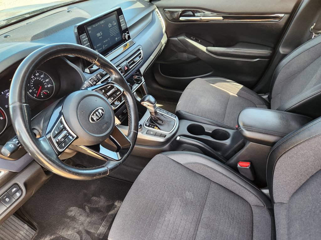 Used 2021 Kia Seltos S AWD/4WD image 7