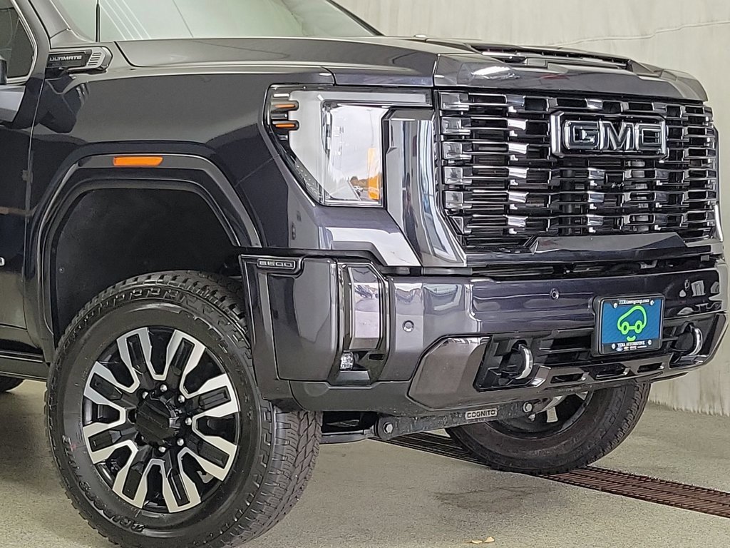 Certified 2024 GMC Sierra 3500 Denali Ultimate image 2