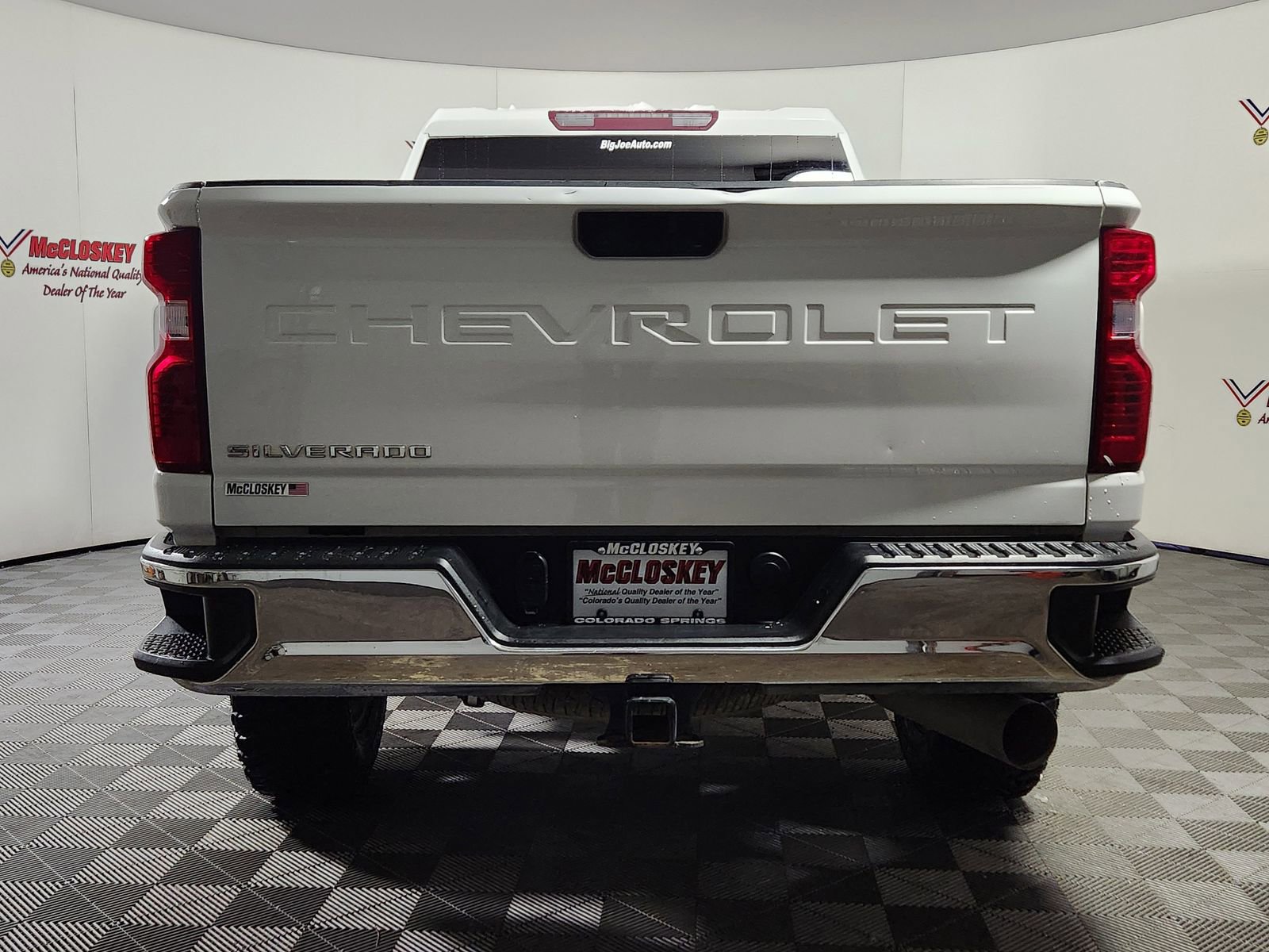 Used 2023 Chevrolet Silverado 2500 LT w/ Convenience Package image 6