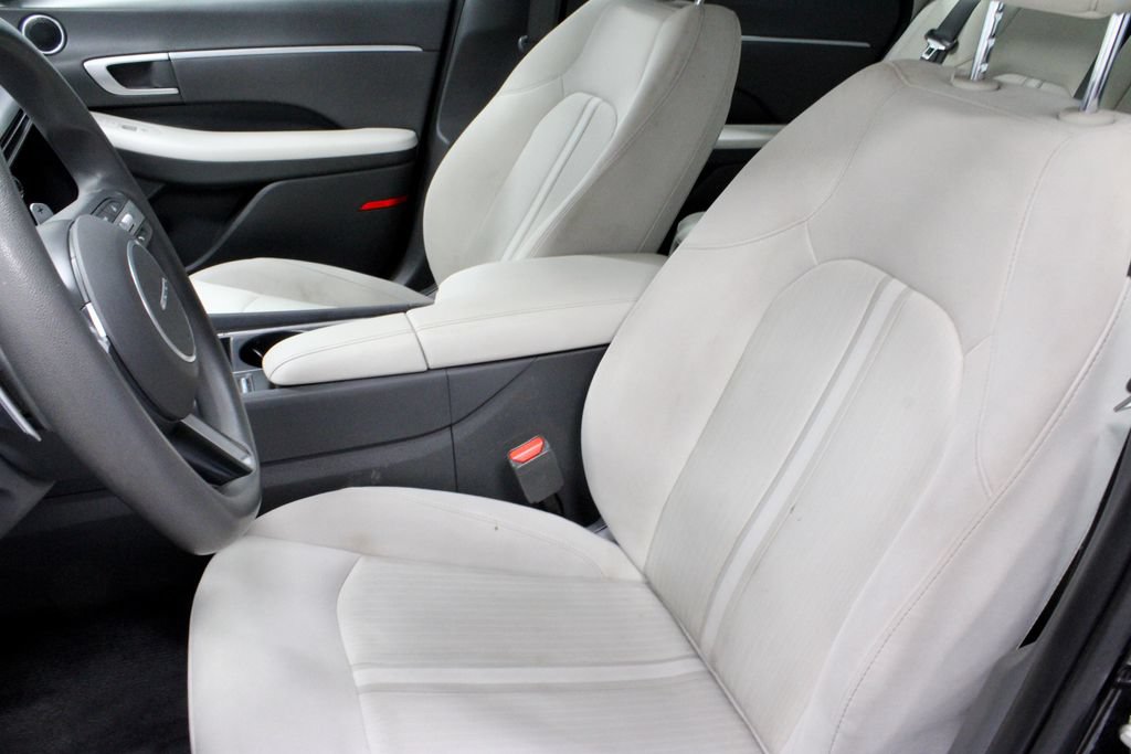 Used 2025 Hyundai Sonata SEL FWD image 24