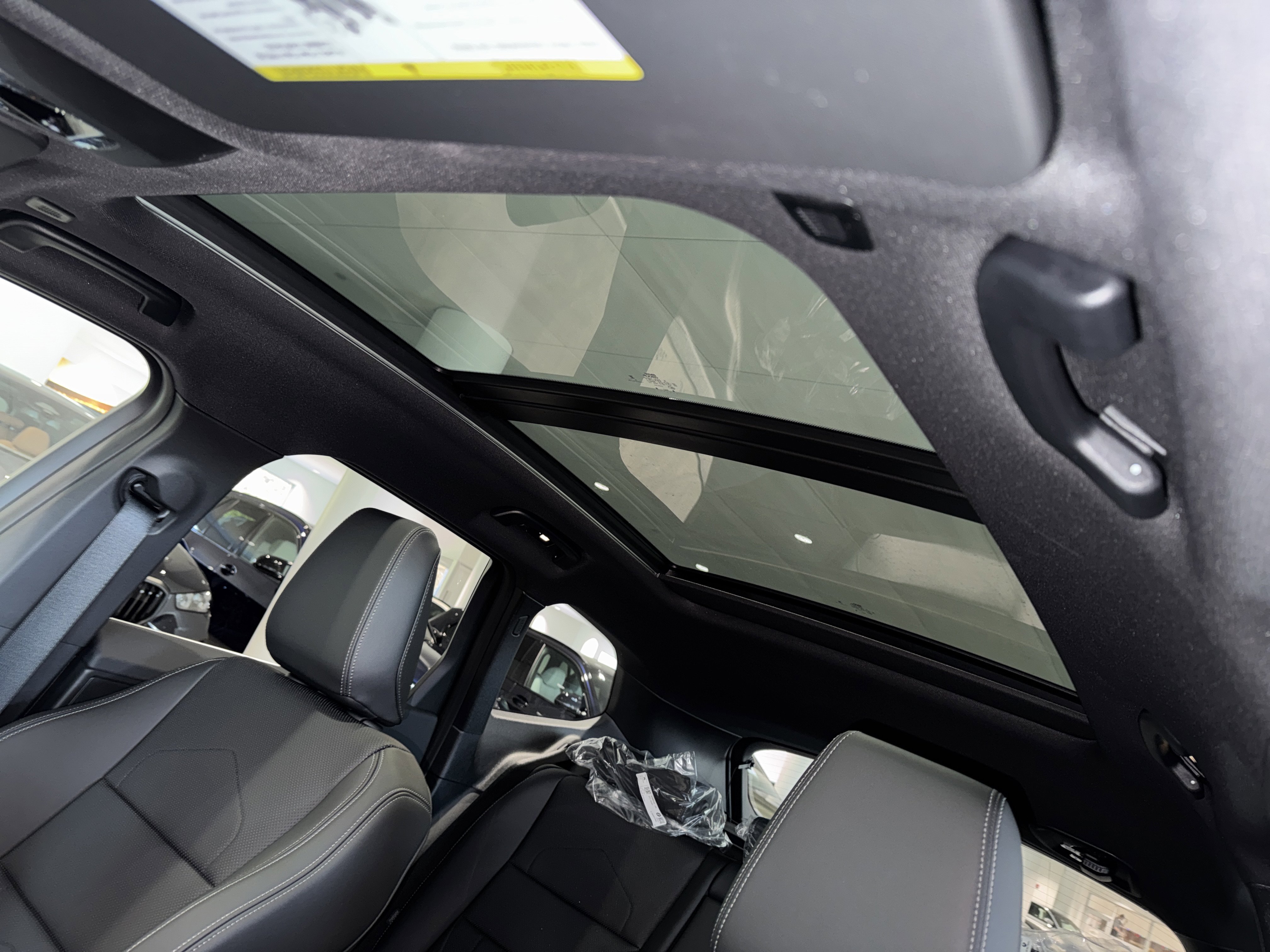 New 2026 BMW X1 xDrive28i w/ Technology Package image 23