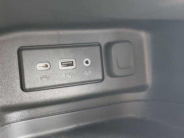 Used 2024 Chevrolet Equinox RS image 29