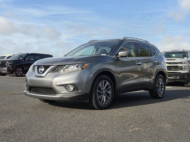 Used 2016 Nissan Rogue SL w/ SL Premium Package image 2