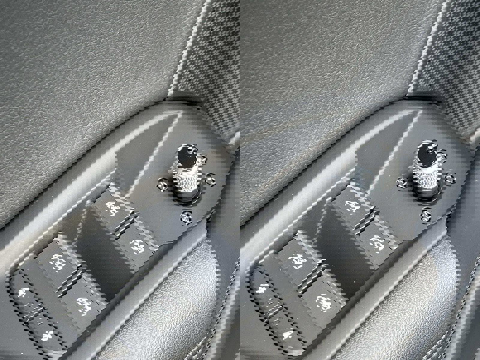 Used 2020 Audi Q5 e Prestige w/ Prestige Package image 17