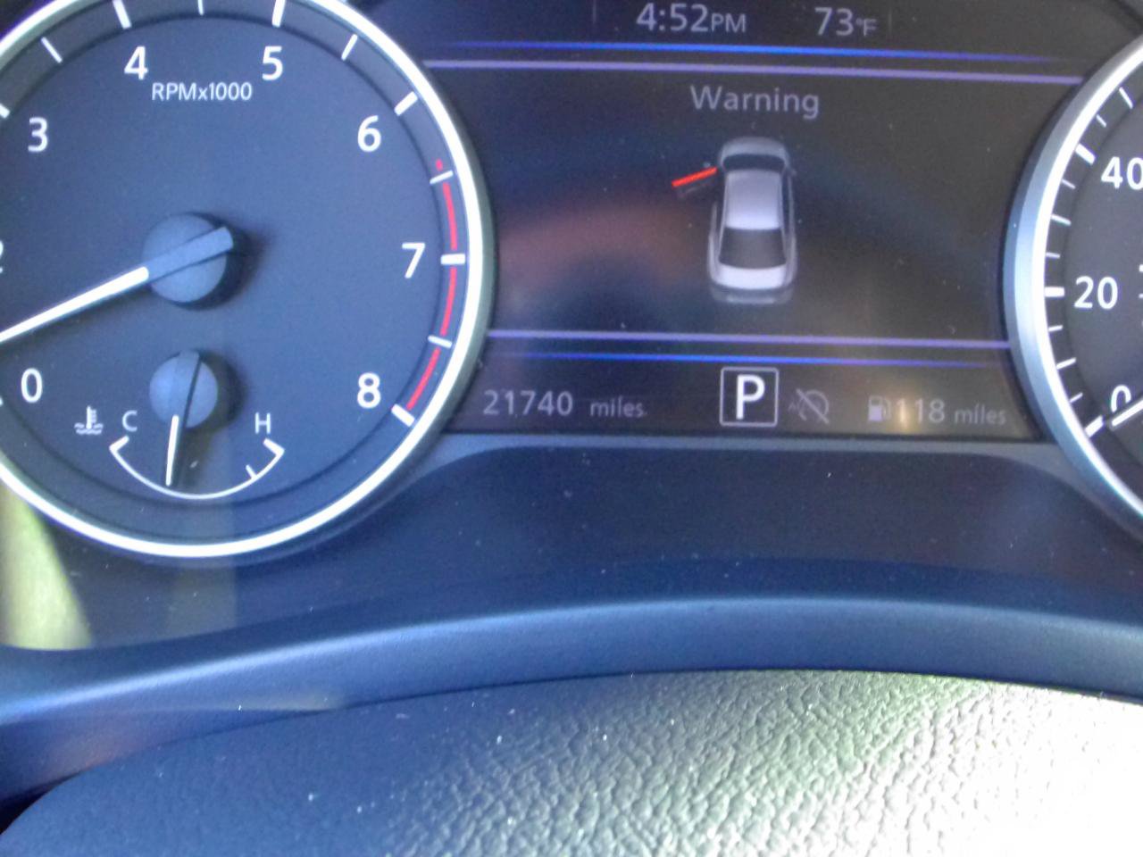 Used 2025 Nissan Sentra SV FWD image 24