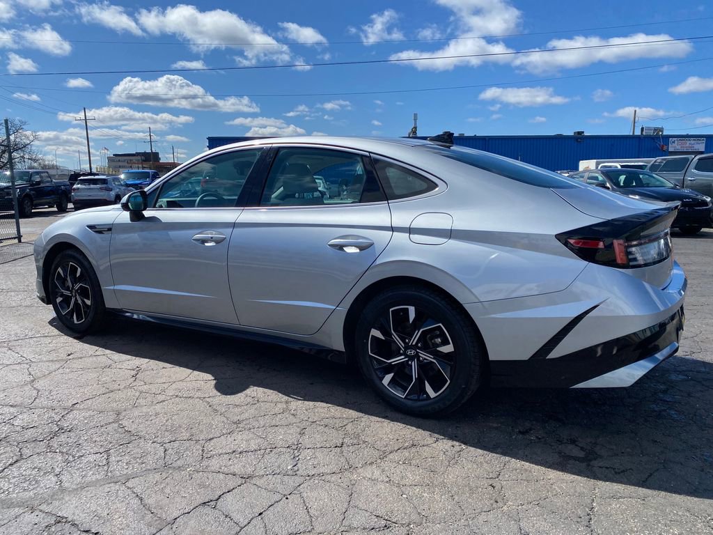 Used 2025 Hyundai Sonata SEL image 5